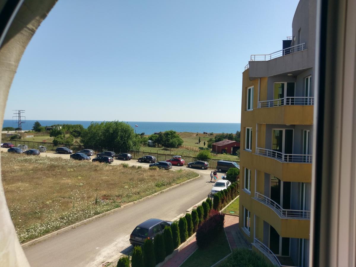 Sea Life Ring Sinemorets Apartment Exterior foto